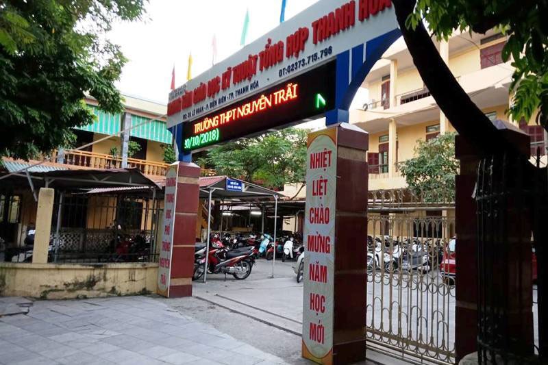 Đuổi học học sinh nói xấu thầy cô: Đừng hành động phản giáo dục!