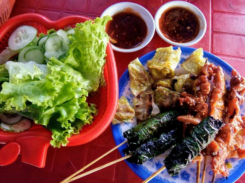 Xỏ l&ograve;i - m&oacute;n đặc sản khi đến xứ hoa v&agrave;ng cỏ xanh - Ảnh 3.