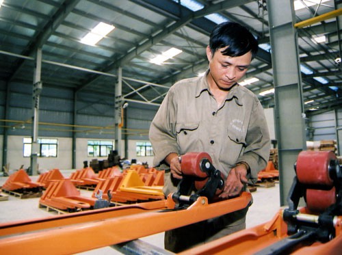 Chính sách tiền lương đang là rào cản