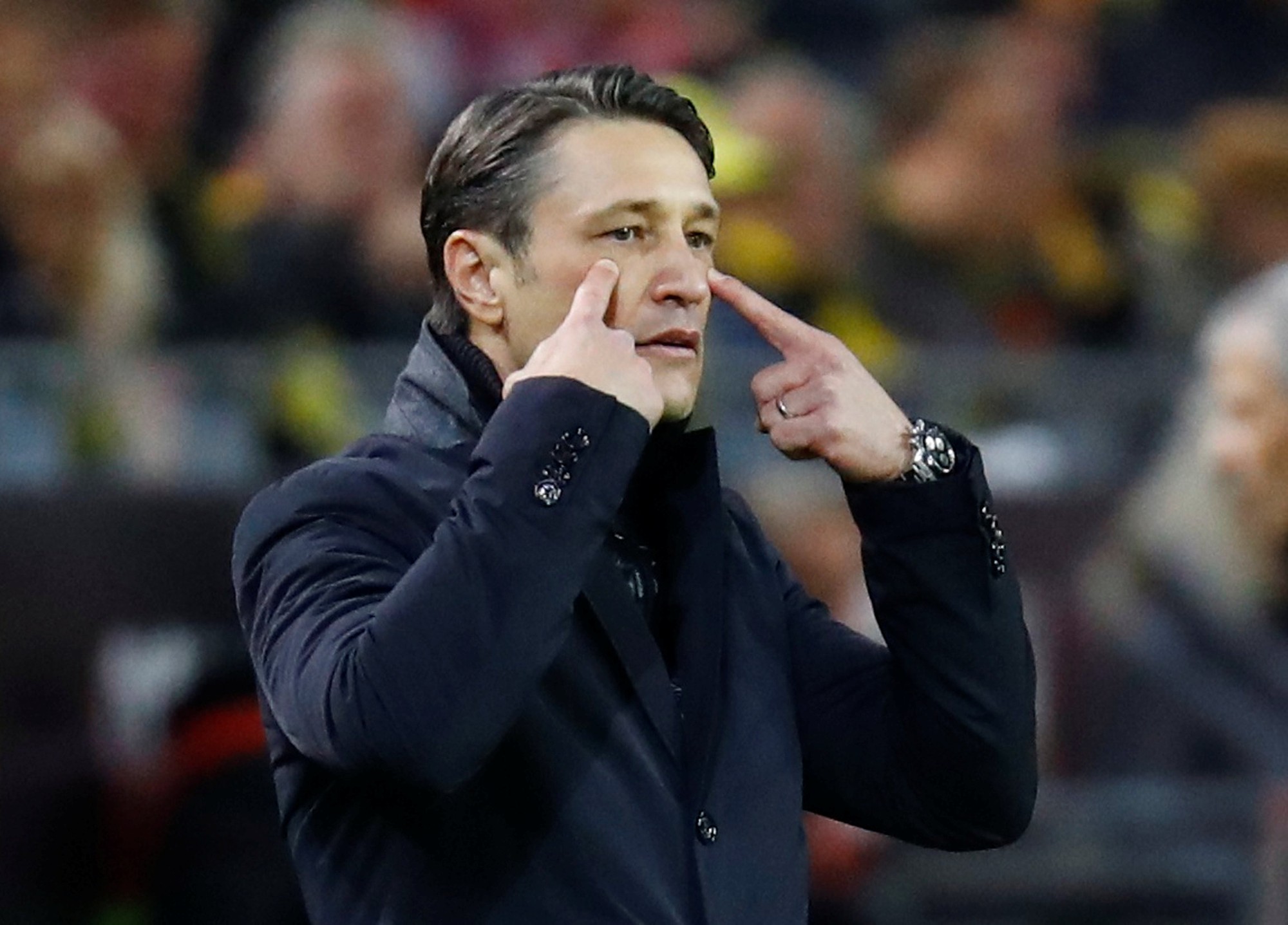 Tiệc b&agrave;n thắng si&ecirc;u kinh điển Bundesliga, Dortmund quật ng&atilde; Bayern Munich - Ảnh 5.