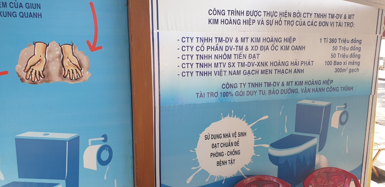Cận cảnh nh&agrave; vệ sinh 5 sao miễn ph&iacute; tr&ecirc;n phố ở B&igrave;nh Dương - Ảnh 9.