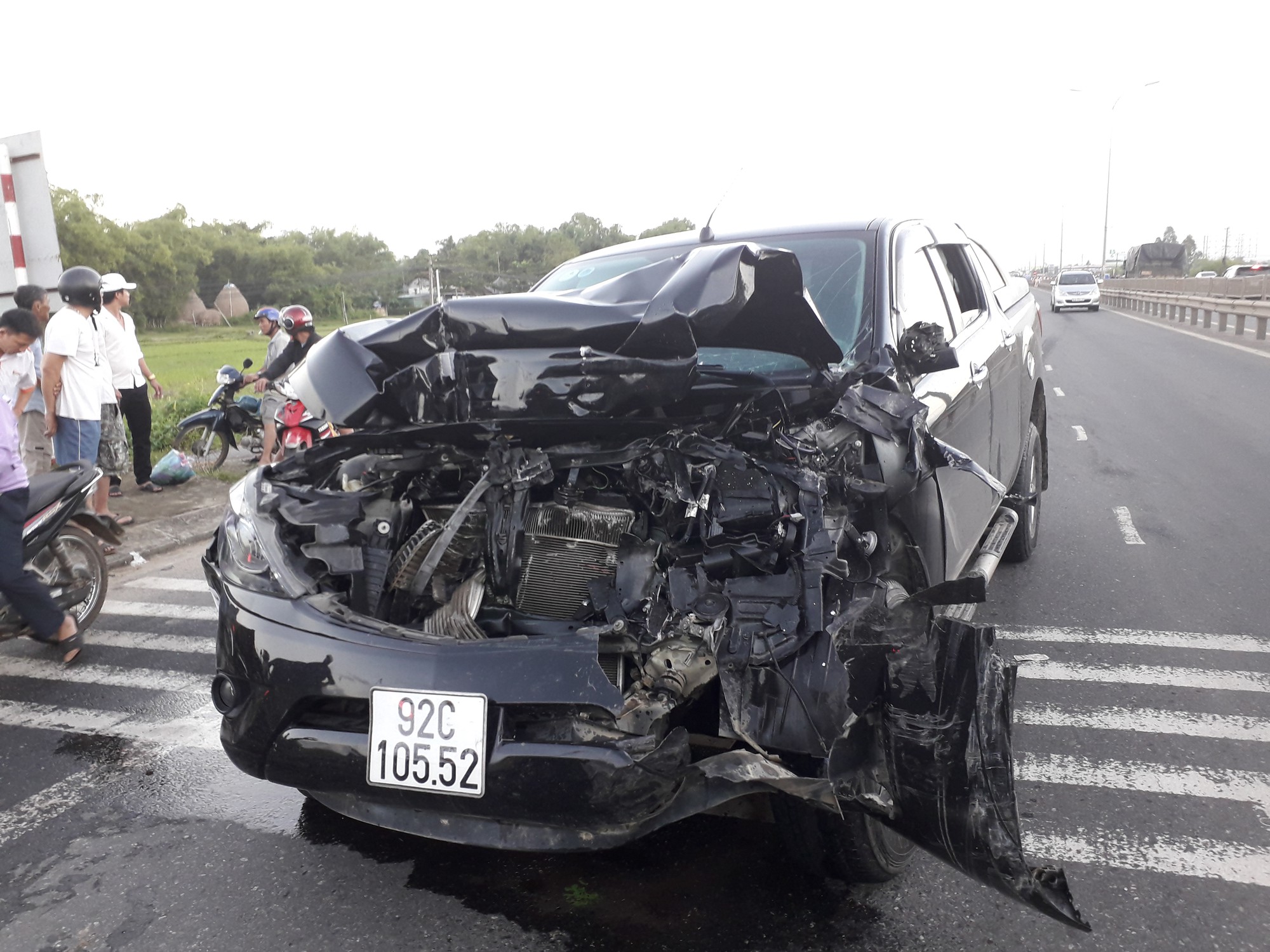 Khởi tố vụ xe Mazda BT50 tông liên hoàn ở Quảng Nam