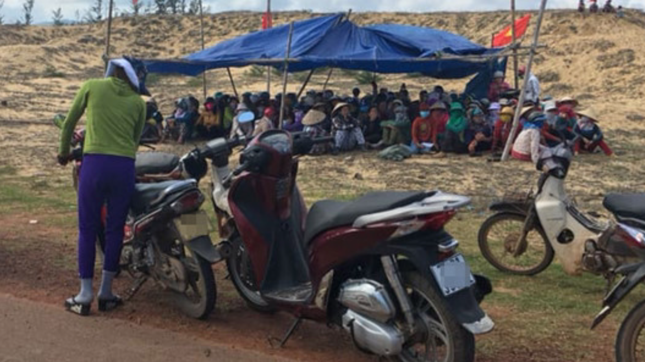 Bình Định: Họp khẩn bàn về dự án điện năng lượng mặt trời bị dân phản ứng