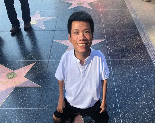 Họa sĩ khuyết tật Lê Minh Châu có được gắn sao trên Đại lộ danh vọng Hollywood?