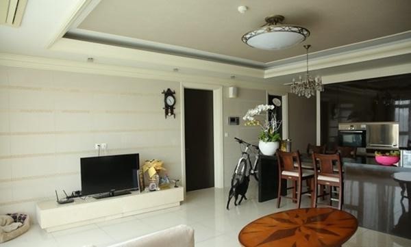 Đột nhập căn hộ cao cấp của Hoa hậu HHen Niê - Ảnh 3.