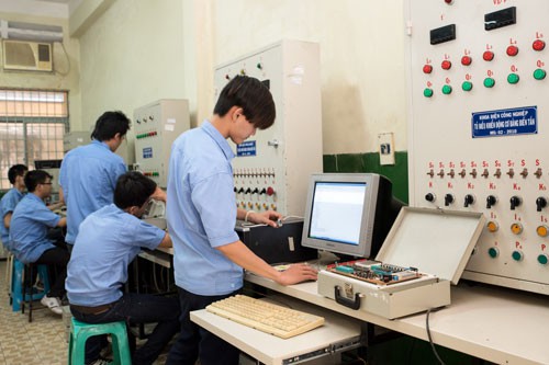 Giáo dục nghề nghiệp khởi sắc