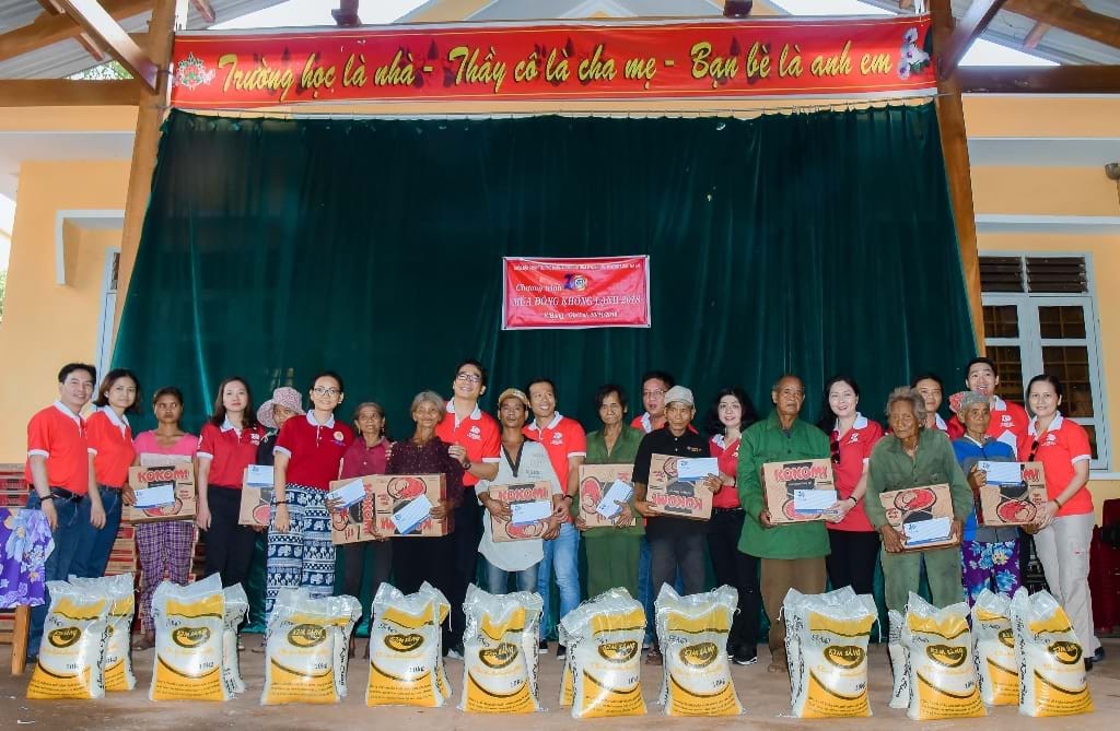Cựu sinh viên luật và "Mùa đông không lạnh"