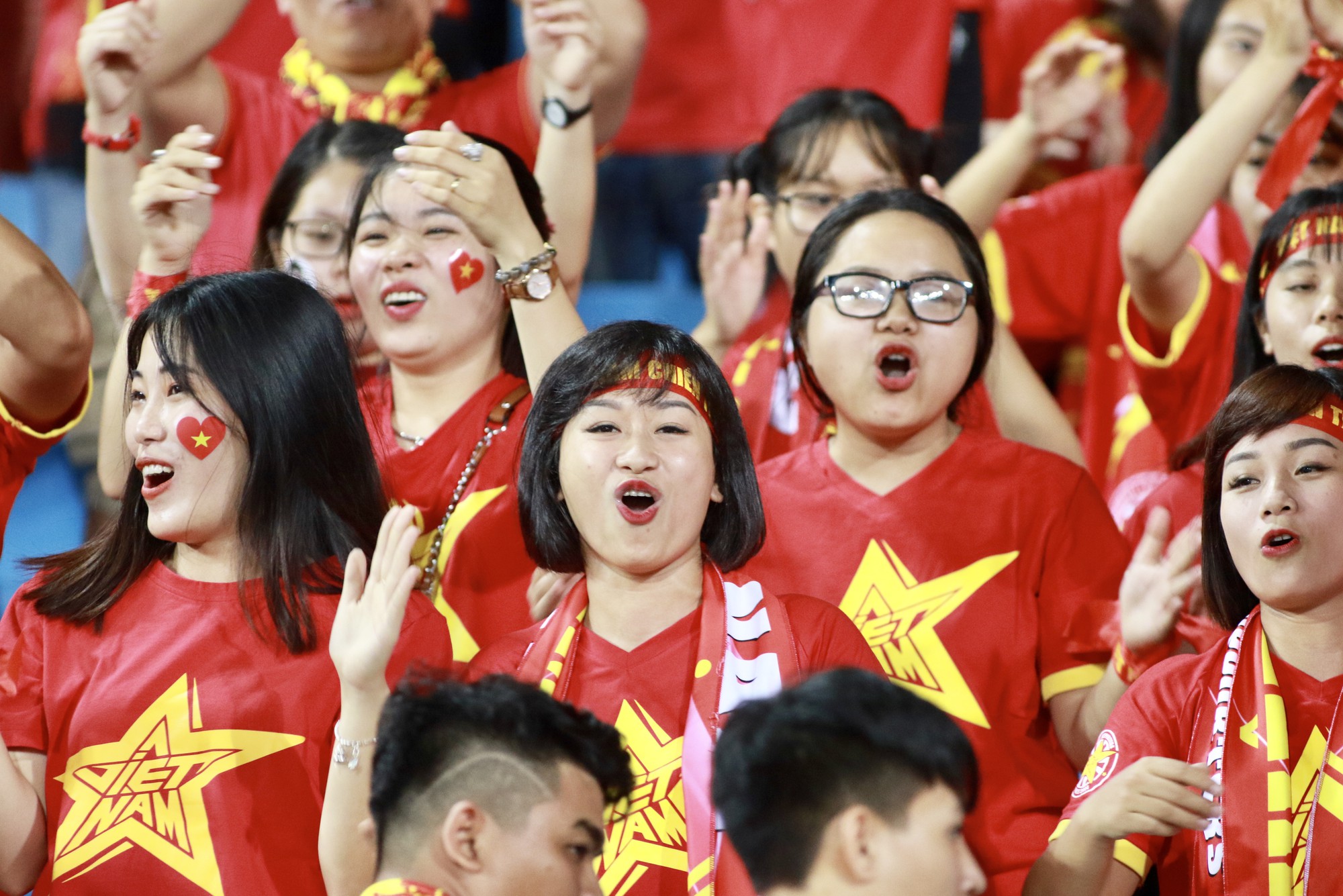 Clip Việt Nam - Malaysia 2-0: Chiến c&ocirc;ng trọn vẹn cho chủ nh&agrave; - Ảnh 12.