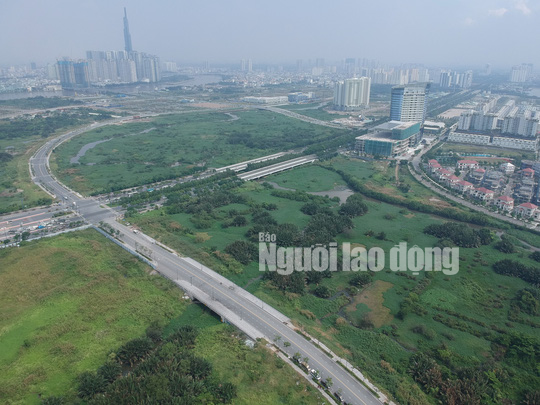 Cận cảnh 4 tuyến đường lùm xùm ở Thủ Thiêm - Ảnh 4.