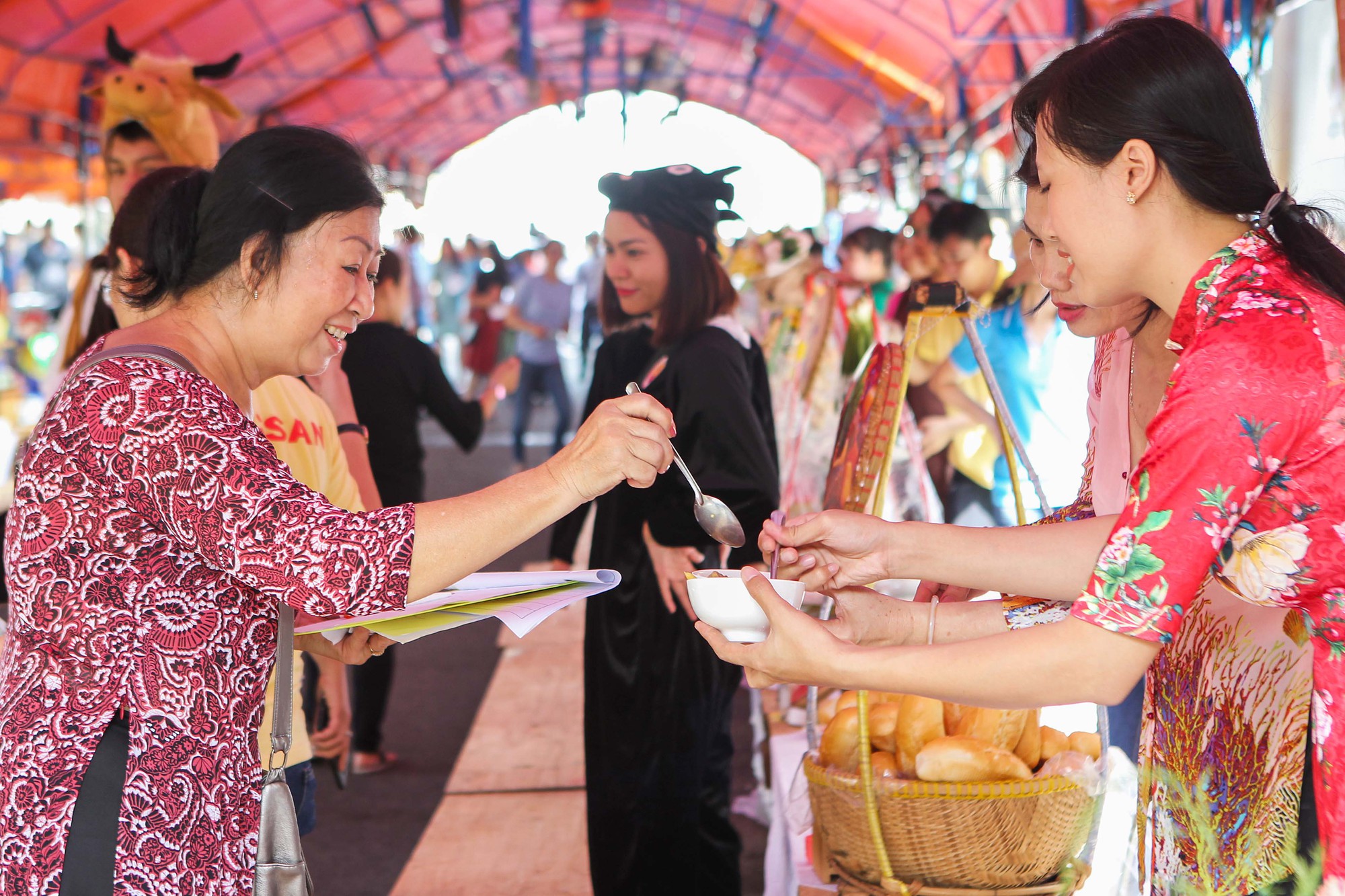 Hàng trăm món ngon ở lễ hội ẩm thực Vissan