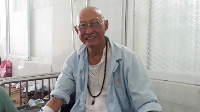 Nghệ sĩ Lê Bình cô độc chống chọi căn bệnh quái ác