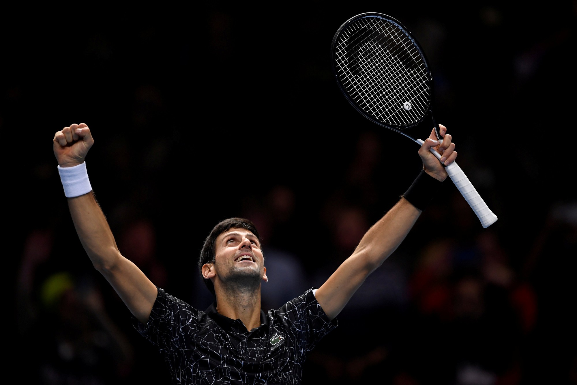 ATP Finals 2018: Federer bại trận, Djokovic rộng cửa vô địch