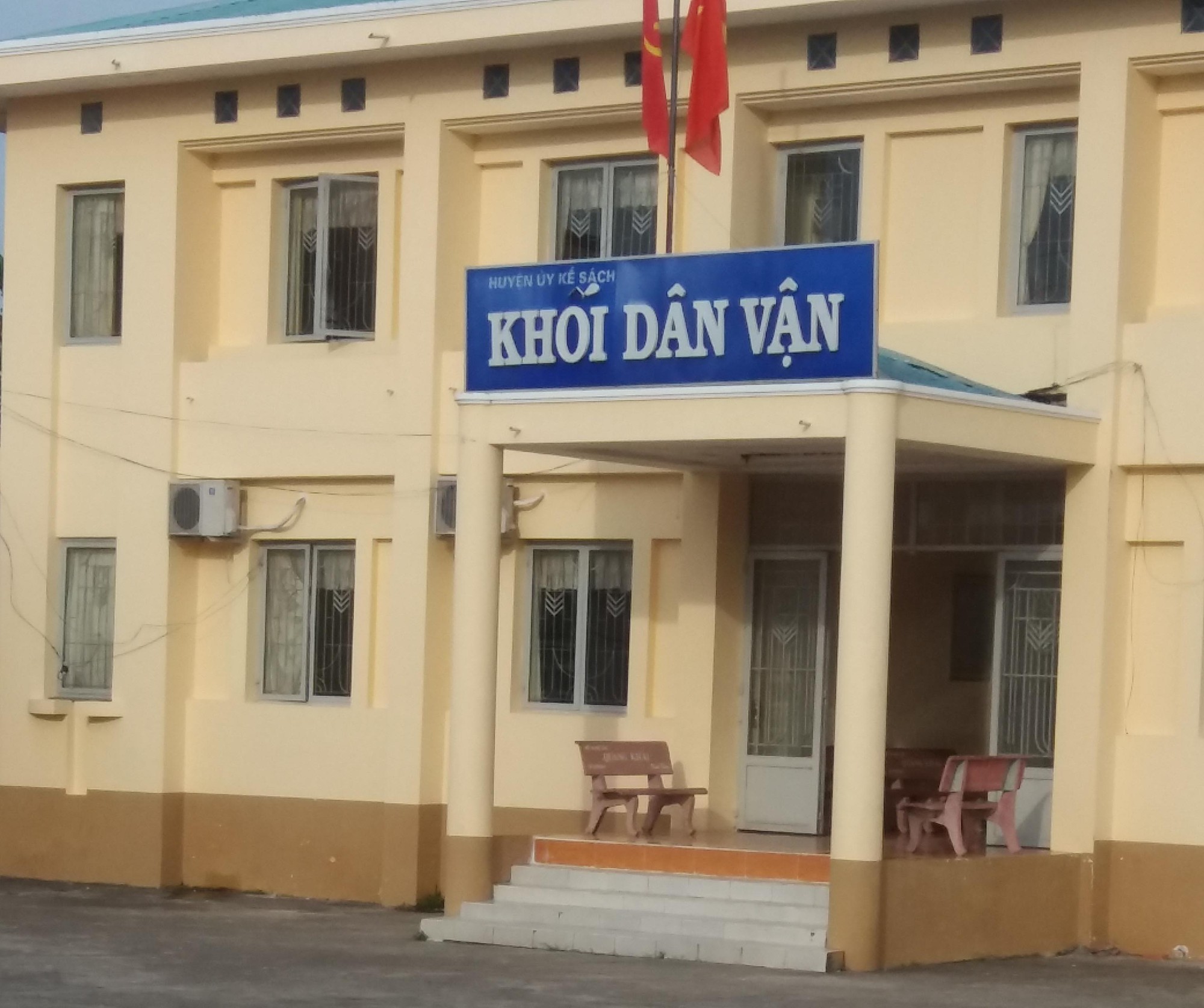 "Khói" hay "khối" ?