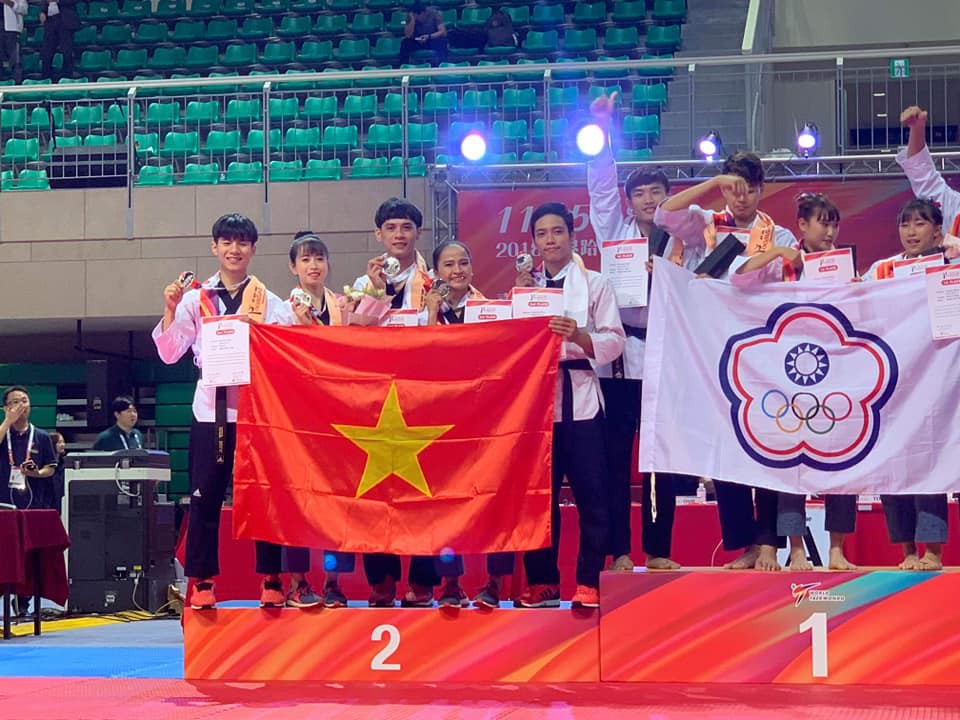 Người đẹp Châu Tuyết Vân và đội taekwondo Việt Nam không thể vượt qua chủ nhà