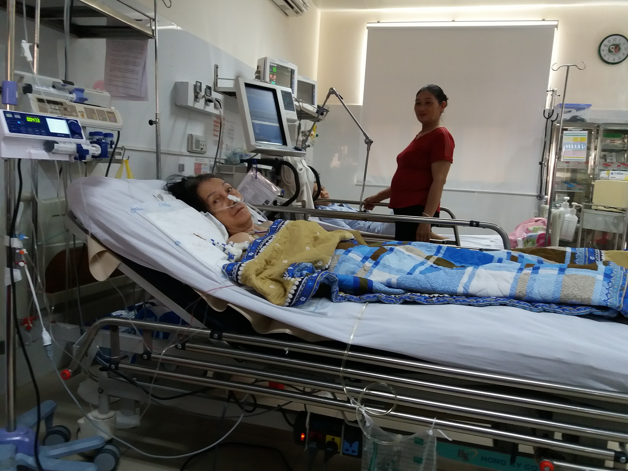 Ca bệnh lạ, "a xít đầy trong cơ thể" 1 nữ bệnh nhân
