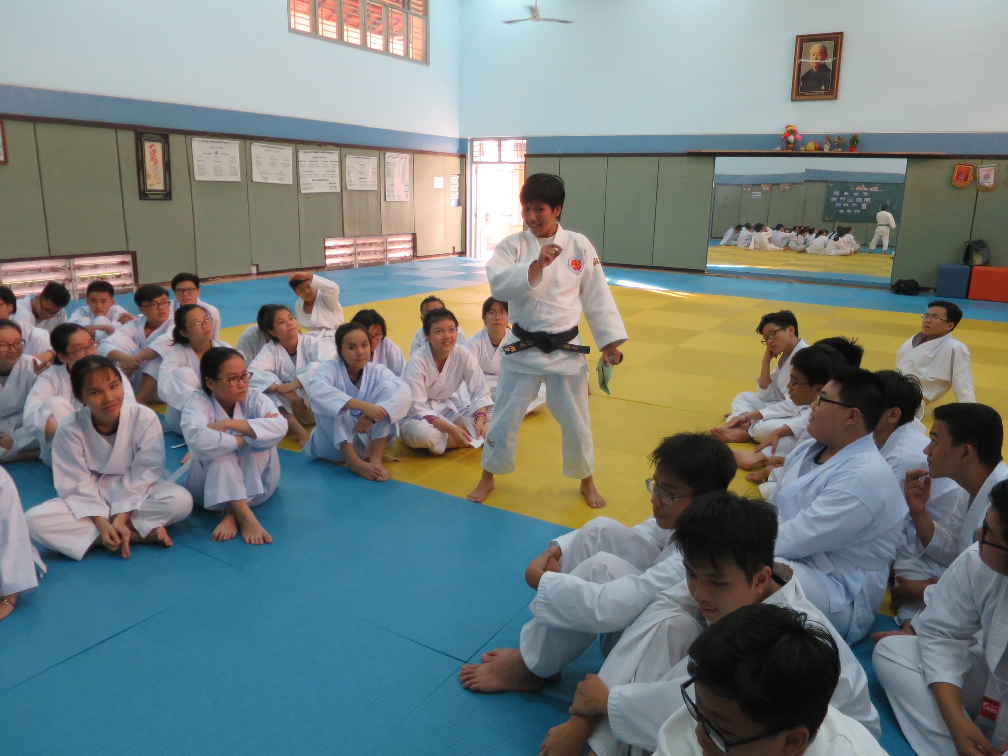 "Cô gái vàng judo" Cao Ngọc Phương Trinh tỏa sáng ở học đường
