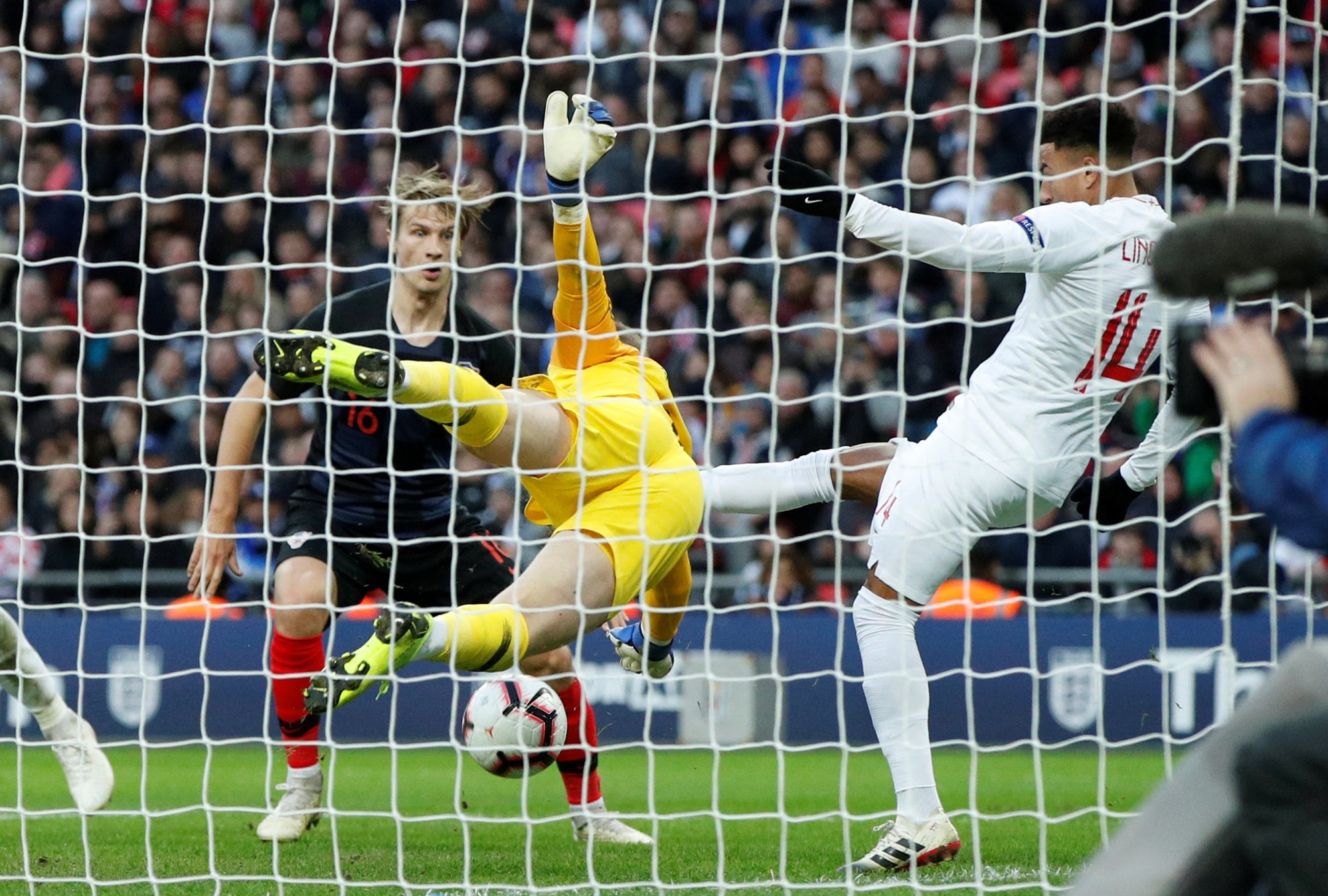 Ngược dòng quật ngã Croatia, Tam sư vào bán kết Nations League - Ảnh 5.