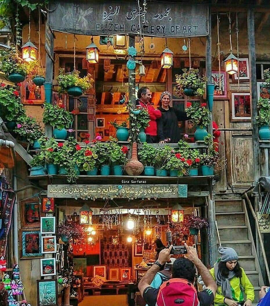 Kỳ lạ ng&ocirc;i l&agrave;ng kh&ocirc;ng m&aacute;i ng&oacute;i ở Iran - Ảnh 11.