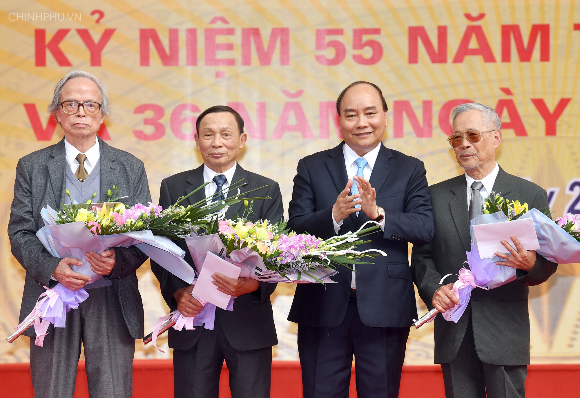 Mỗi nhà giáo hãy là tấm gương sáng!