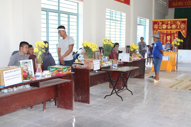 Báo Người Lao Động chia sẻ nỗi đau người dân chịu thảm họa ở Nha Trang - Ảnh 1.