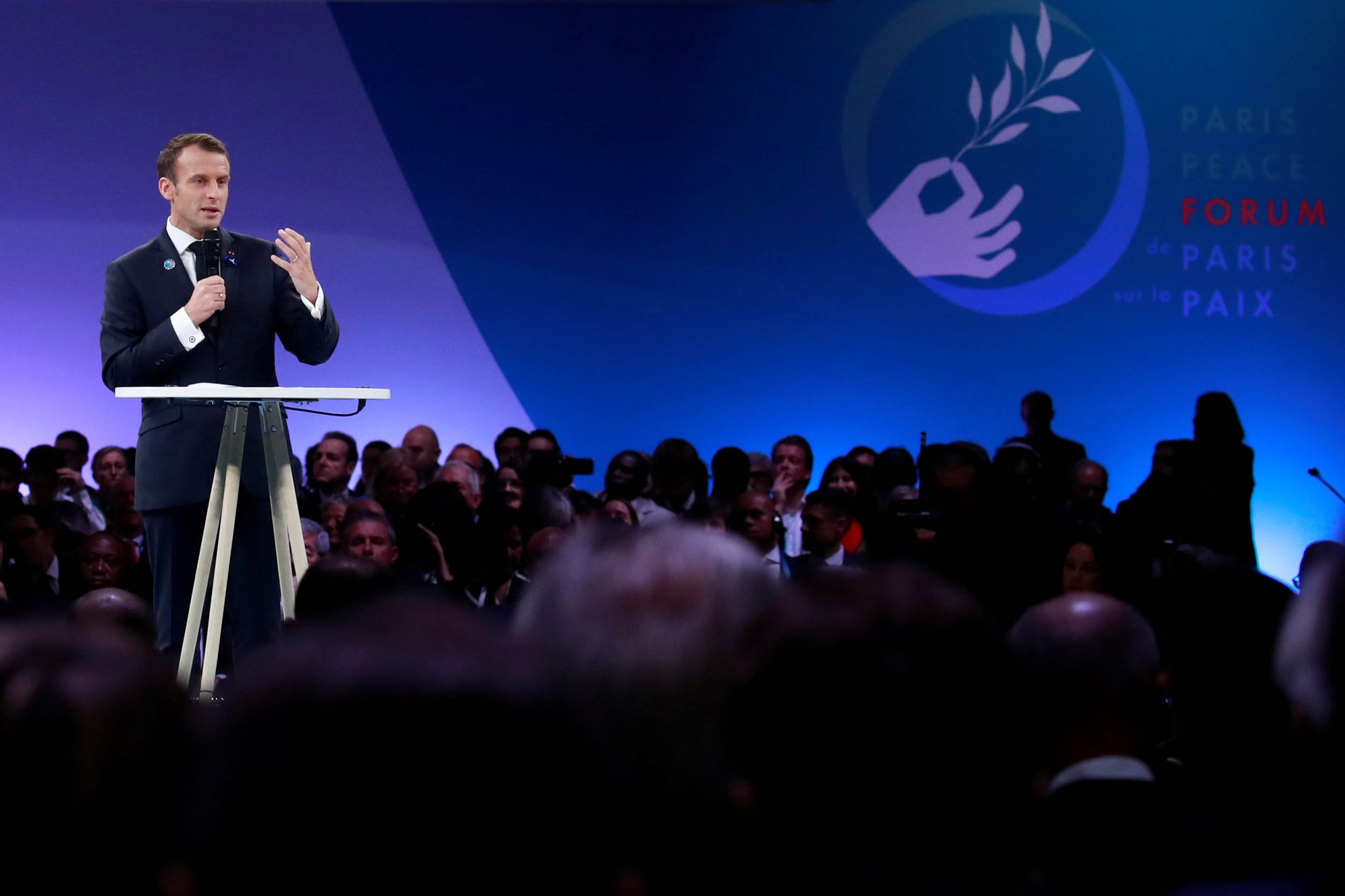 Vai trò mới của Tổng thống Pháp E.Macron