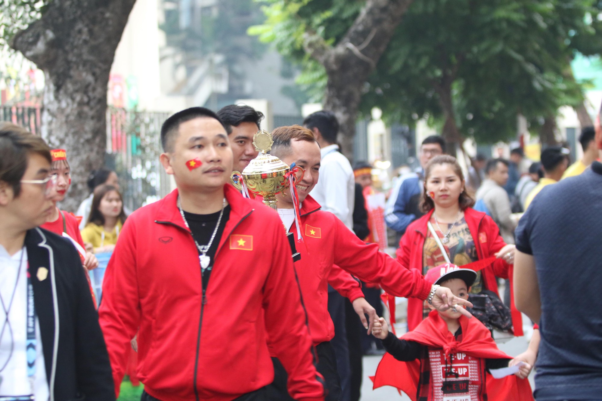 Thắng Campuchia 3-0, Việt Nam v&agrave;o b&aacute;n kết với ng&ocirc;i đầu bảng A - Ảnh 17.