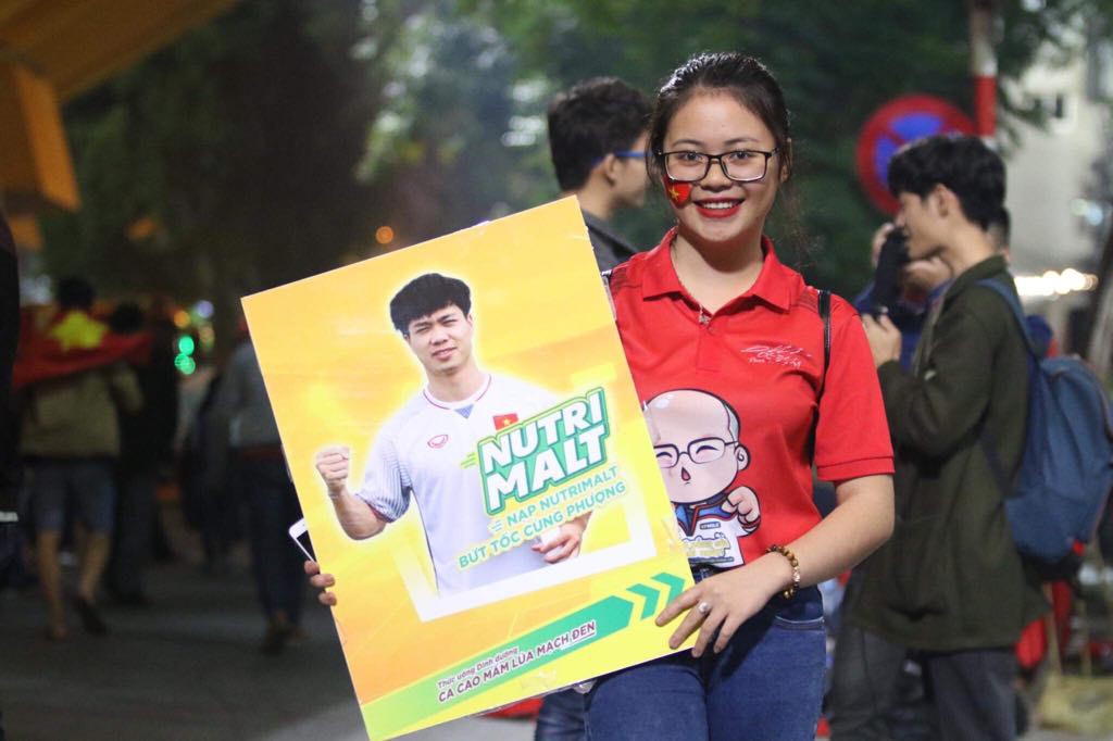 Thắng Campuchia 3-0, Việt Nam v&agrave;o b&aacute;n kết với ng&ocirc;i đầu bảng A - Ảnh 14.