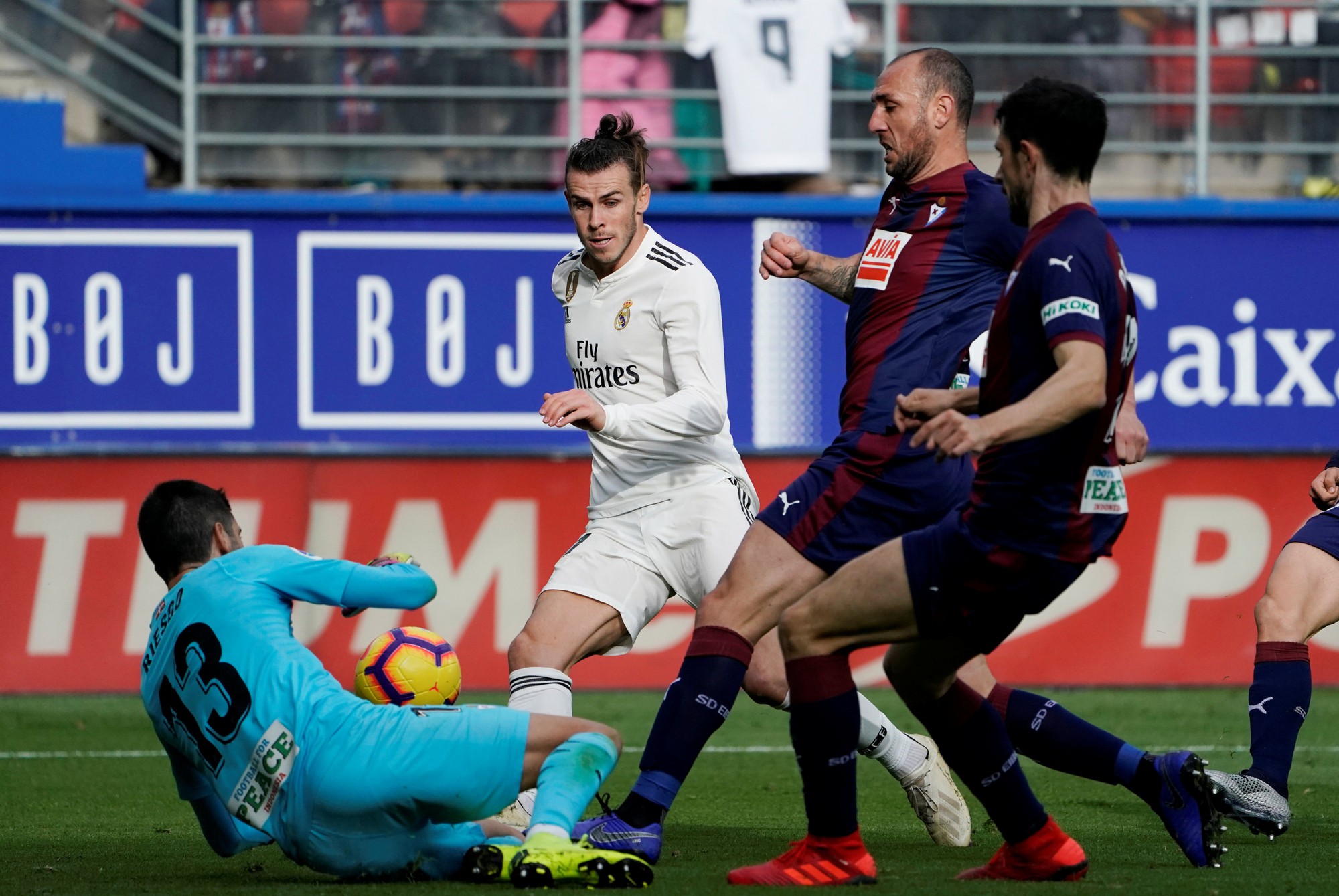 Giữa tâm bão doping, Real Madrid thua thảm ở Eibar - Ảnh 2.