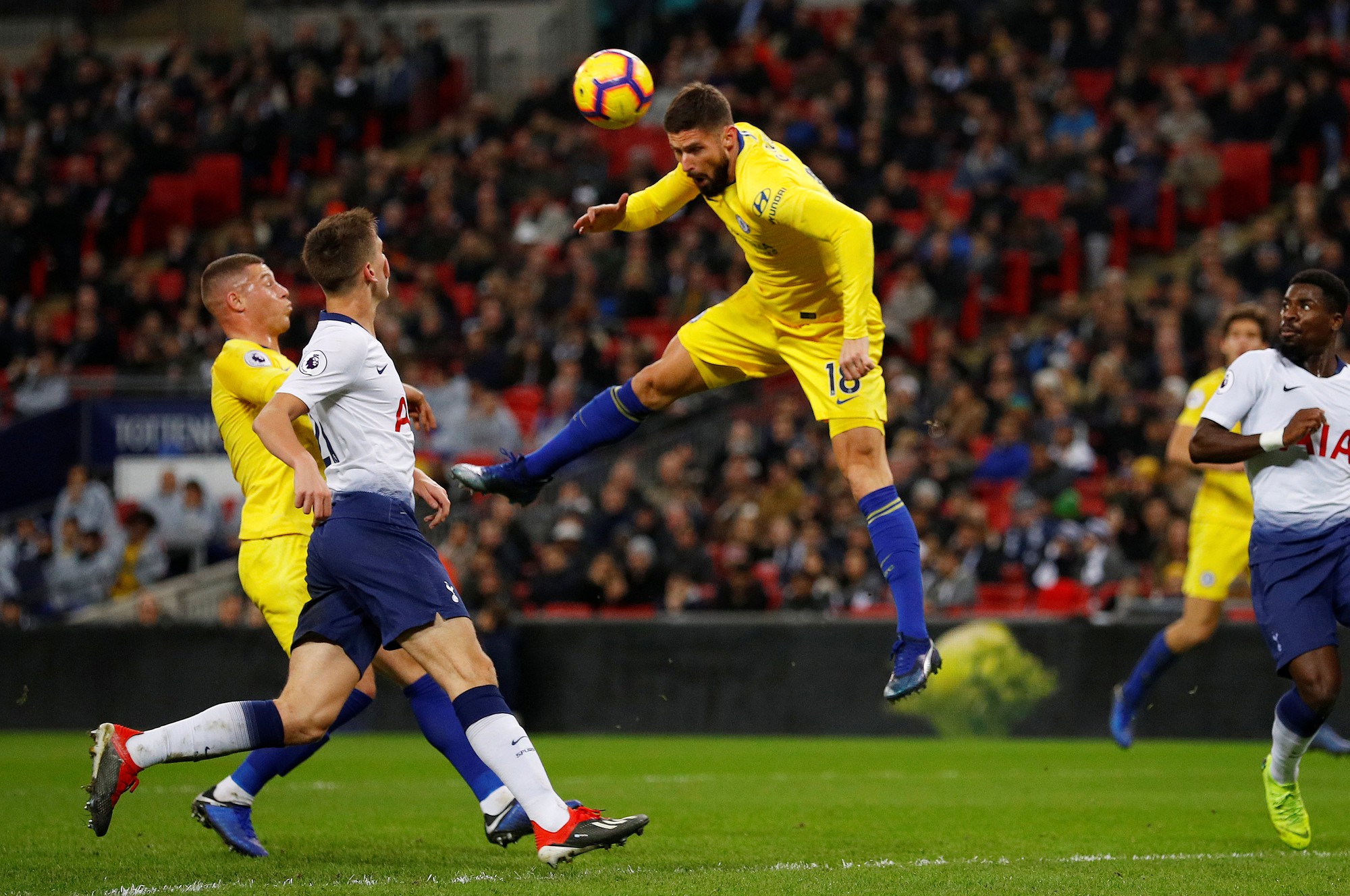 Chelsea thua tan t&aacute;c, Tottenham bay cao ở đại chiến London - Ảnh 6.