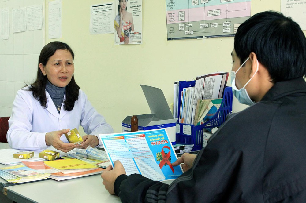 Giật mình với sự gia tăng nhiễm HIV do quan hệ tình dục đồng giới nam
