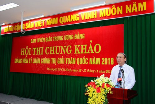Khai mạc hội thi chung khảo giảng vi&ecirc;n l&yacute; luận ch&iacute;nh trị giỏi - Ảnh 1.