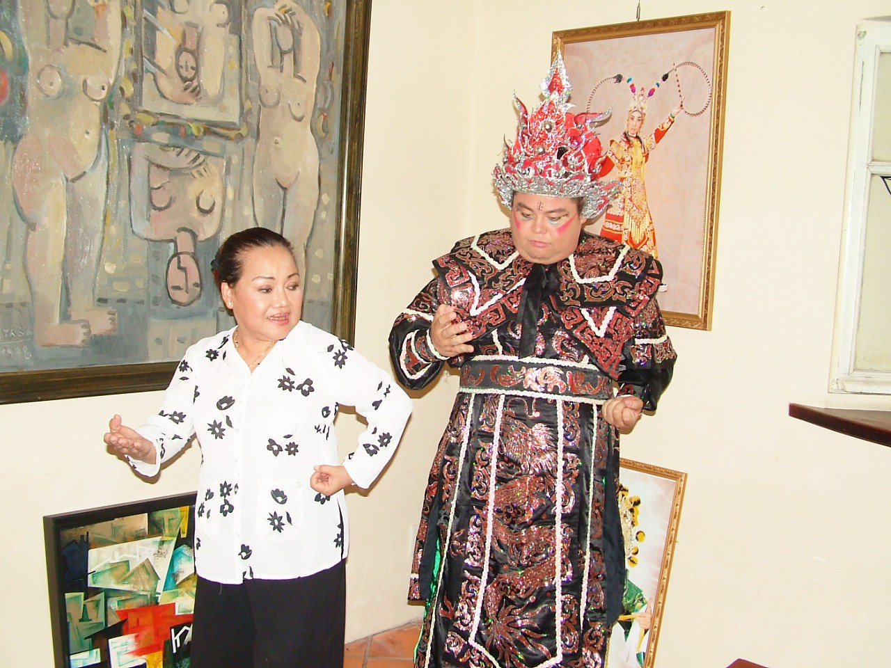 NSND Ngọc Gi&agrave;u lo ngại chuyện nghệ sĩ đập ra l&agrave;m lại v&igrave; m&ecirc; t&iacute;n - Ảnh 1.
