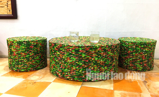 Thầy gi&aacute;o &ldquo;dở hơi&rdquo; v&agrave; bộ sưu tập giỏ x&aacute;ch kỷ lục Việt Nam - Ảnh 16.