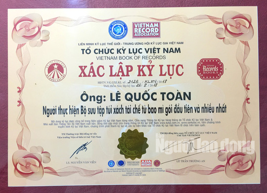Thầy gi&aacute;o &ldquo;dở hơi&rdquo; v&agrave; bộ sưu tập giỏ x&aacute;ch kỷ lục Việt Nam - Ảnh 18.