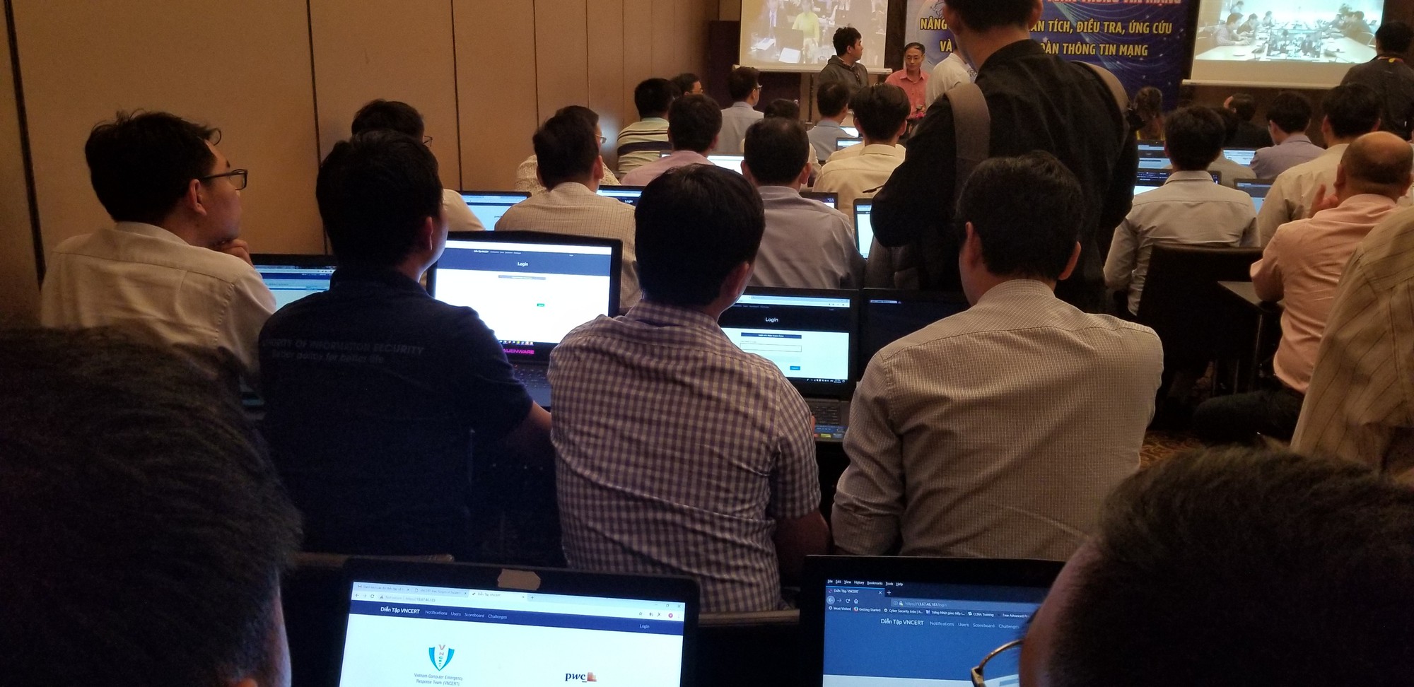 Diễn tập phòng chống tấn công mạng vào ngân hàng, doanh nghiệp