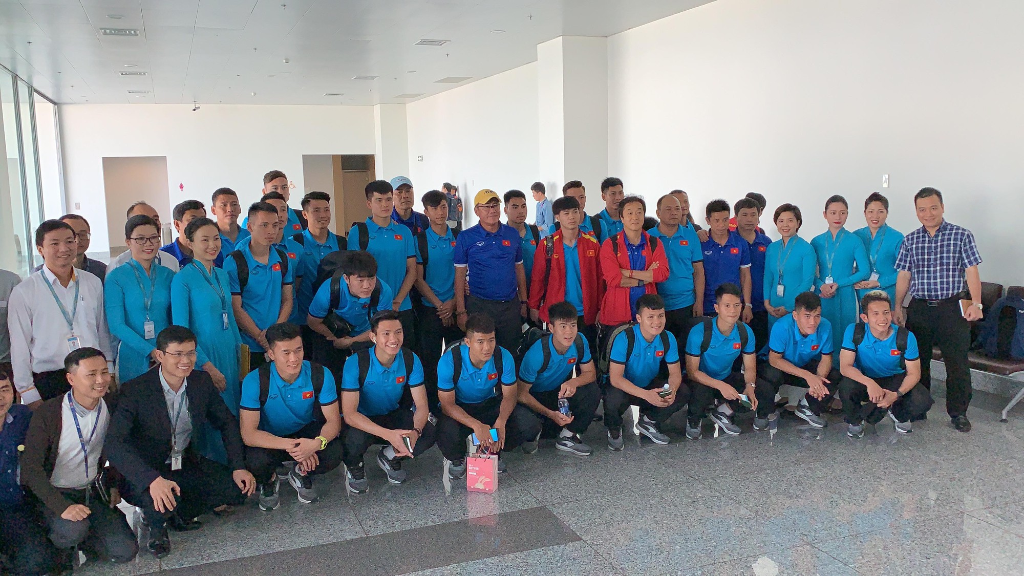 Tuyển Việt Nam vắng Văn Toàn khi bay thẳng sang Bacolod