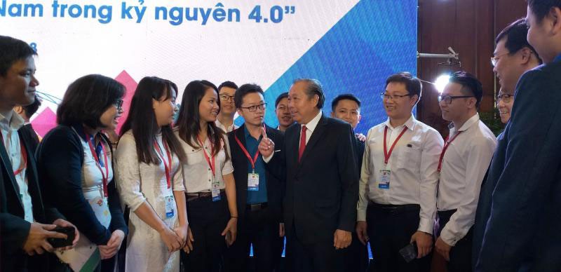 Trí thức trẻ góp sức cho đất nước