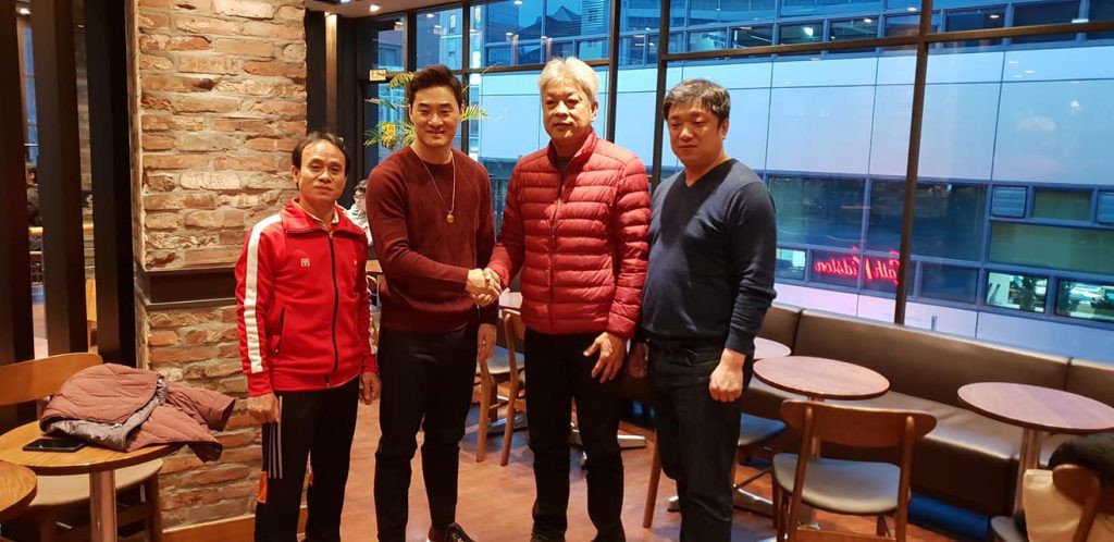"Lý Tiểu Long" Hàn Quốc tinh thông 15 môn võ đến Việt Nam huấn luyện
