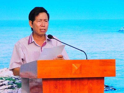 Khởi tố, kh&aacute;m x&eacute;t nh&agrave; ph&oacute; chủ tịch UBND TP Nha Trang - Ảnh 3.