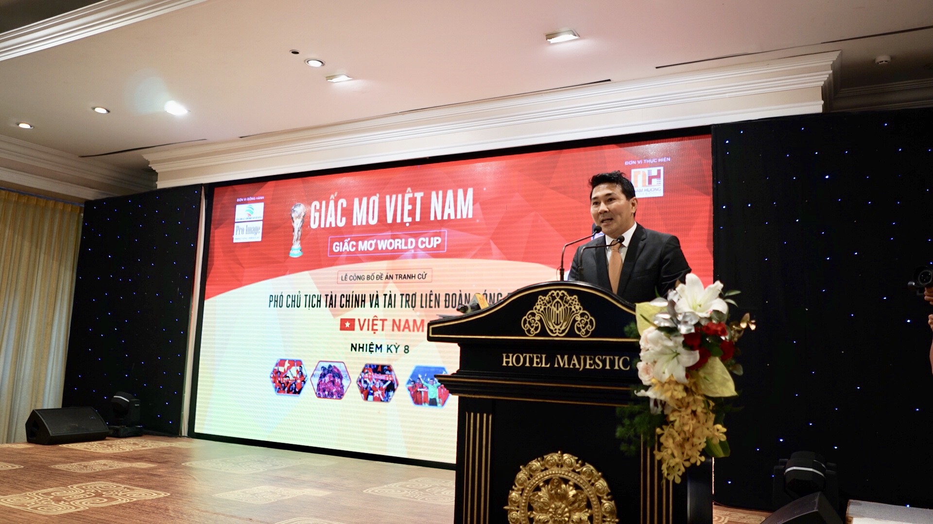 CEO Berjaya Nguyễn Hoài Nam muốn Việt Nam có mặt ở World Cup 2026