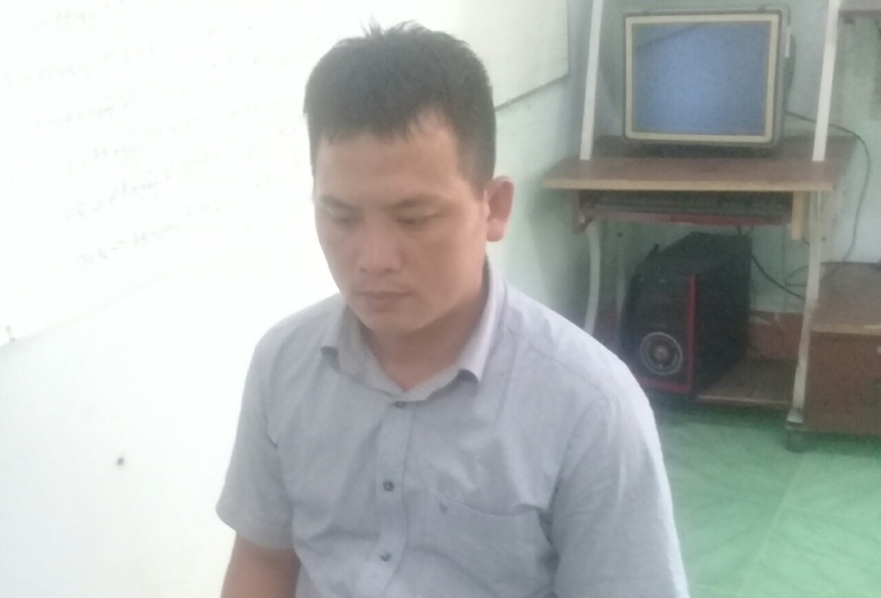 Ăn mặc bảnh bao vào hàng loạt cơ quan nhà nước trộm xe máy