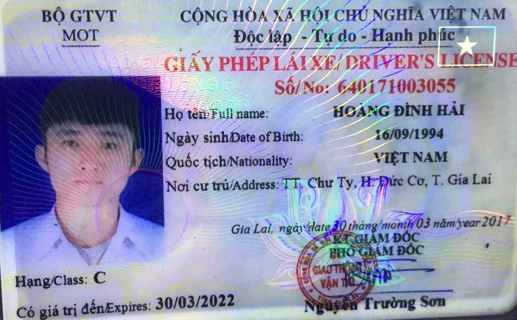 Nhờ người tìm ôtô bị cướp, "tự tố" mình thua bạc