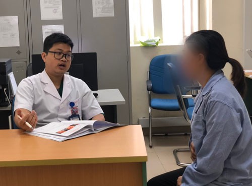 Người trẻ mắc ung thư: Chữa trị không dễ! - Ảnh 1.
