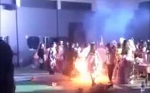 Nữ sinh viên bốc cháy như đuốc tại lễ hội Halloween ở trường sư phạm