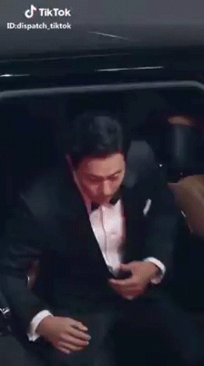 Jang Dong Gun v&agrave; Hyun Bin: 2 cực phẩm qu&yacute; &ocirc;ng - Ảnh 1.