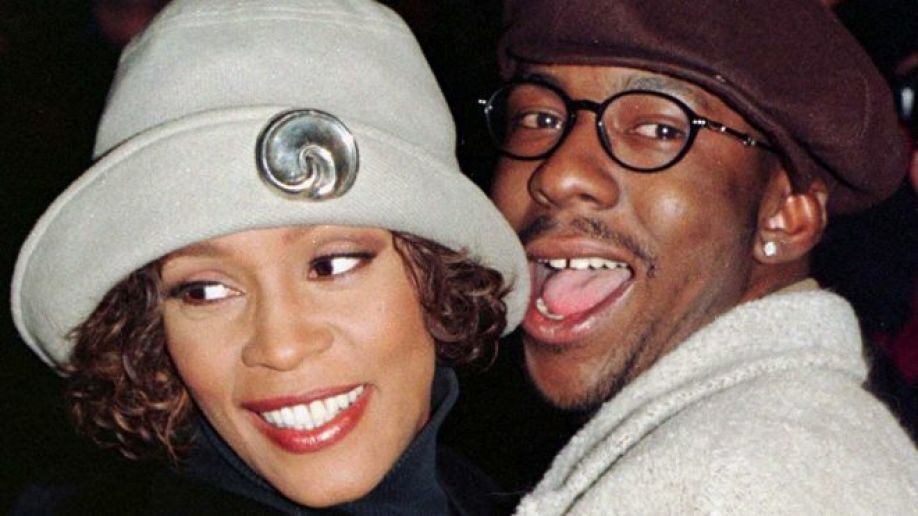 Chồng cũ cố danh ca Whitney Houston kiện phim tài liệu bi thương về bà