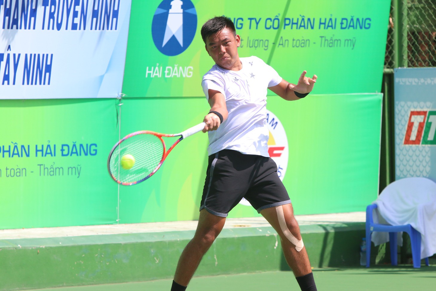 Ch&ugrave;m ảnh L&yacute; Ho&agrave;ng Nam về nh&igrave; Vietnam F5 Futures 2018 - Ảnh 5.