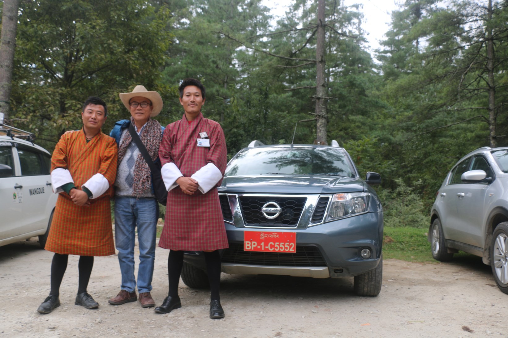 Kh&aacute;m ph&aacute; Bhutan - Xứ sở hạnh ph&uacute;c - Ảnh 1.