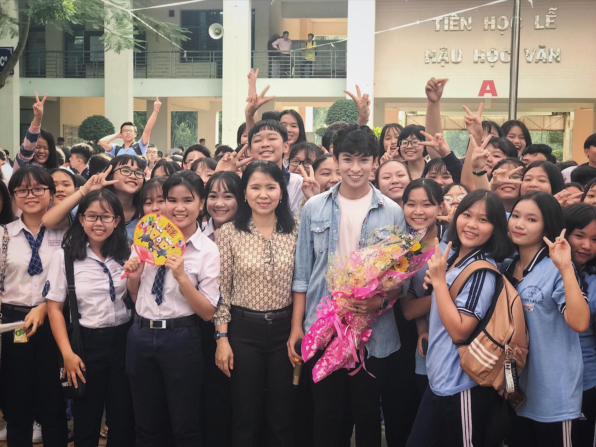 Huỳnh Qu&yacute; hội ngộ ho&agrave;ng tử trong mơ Push - Ảnh 3.