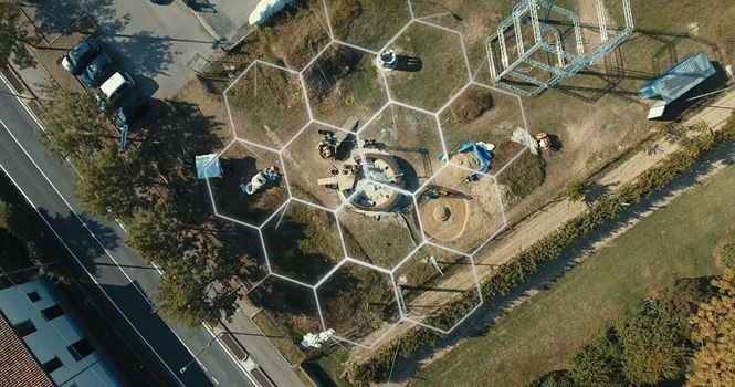 Nhà xây bằng công nghệ in 3D làm từ... bùn - Ảnh 5.